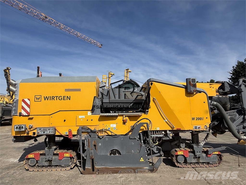 Wirtgen W 200i ماكينات الكشط البارد للأسفلت