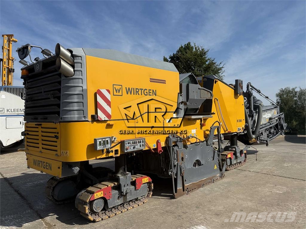 Wirtgen W 200i ماكينات الكشط البارد للأسفلت