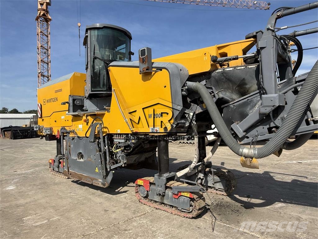 Wirtgen W 200i ماكينات الكشط البارد للأسفلت