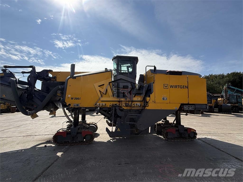 Wirtgen W 200i ماكينات الكشط البارد للأسفلت