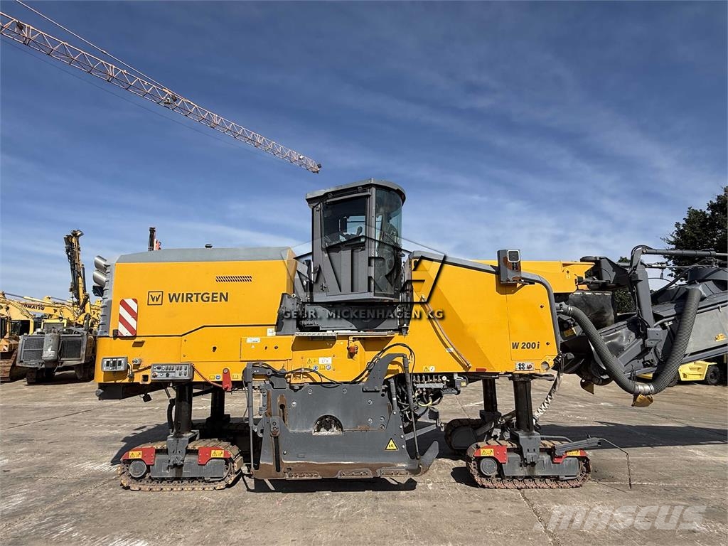 Wirtgen W 200i ماكينات الكشط البارد للأسفلت
