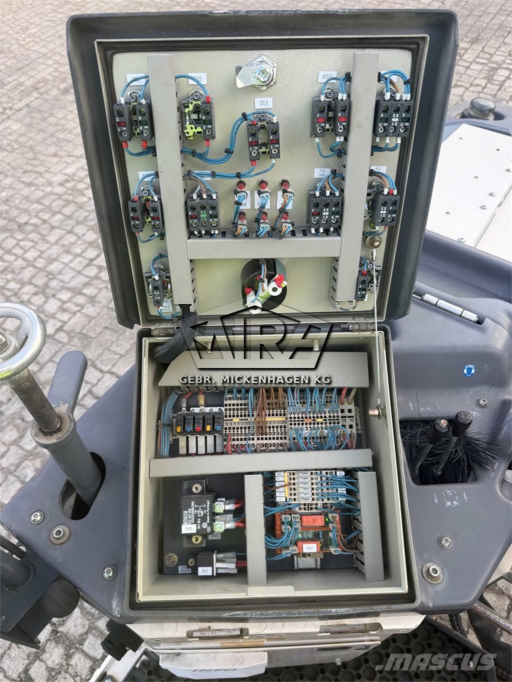 Wirtgen W 35 DC Asfalta dzesēšanas iekārtas