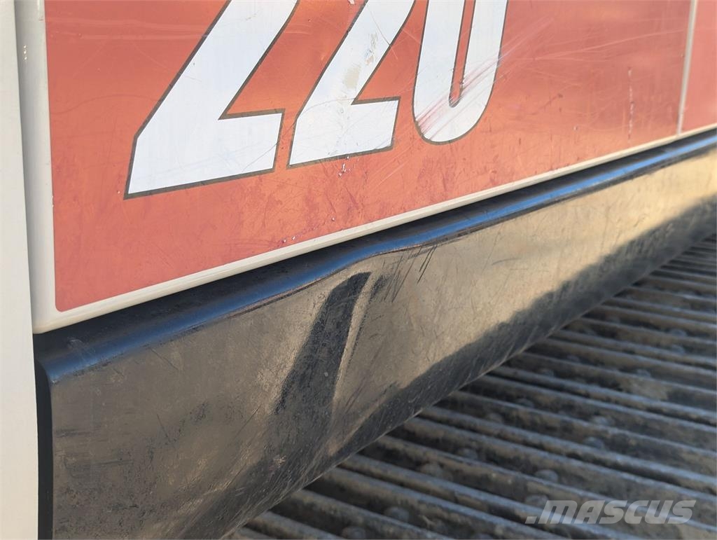 Link-Belt EXCAVATORS 220 X4S Bageri guseničari