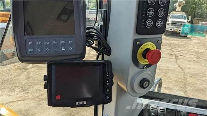 XCMG XC958U 輪胎式裝載機