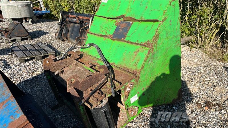 Avant Strøkasse  Avant/Weidemann beslag - 125 cm 农业机械-其他