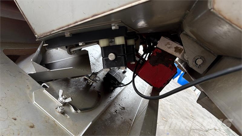 Bredal TX 3000 معدات توزيع السماد العضوي