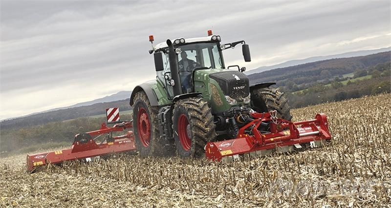 Kuhn BP 8300 Bagende Косилки