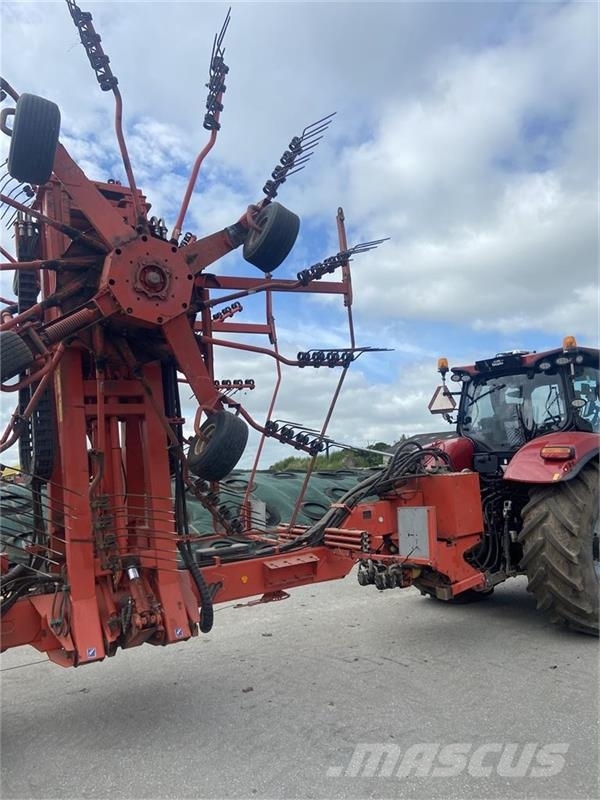 Kuhn GA 15021 Med nyer rive fjedre Pöyhimet ja haravat