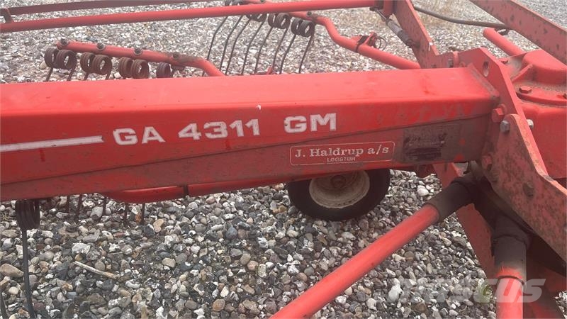 Kuhn GA 4311 GM مكابس وميبسات التبن