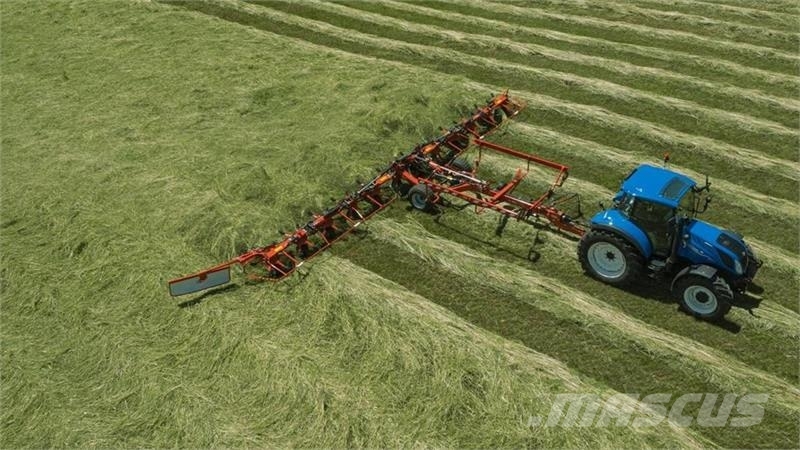 Kuhn GF 13003 耙與翻草機