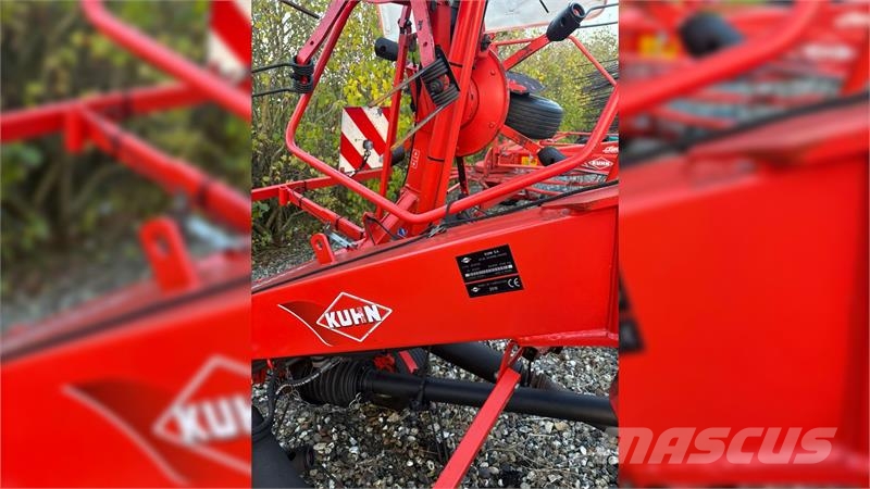 Kuhn Gf8702 مكابس وميبسات التبن