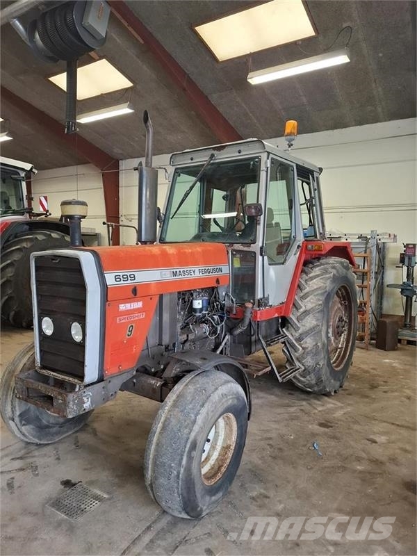 Massey Ferguson 699 Sped Shift Tractors