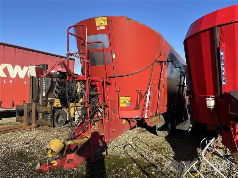 Trioliet Solomix 3 3000L 3 sneglet Fullfodervagnar