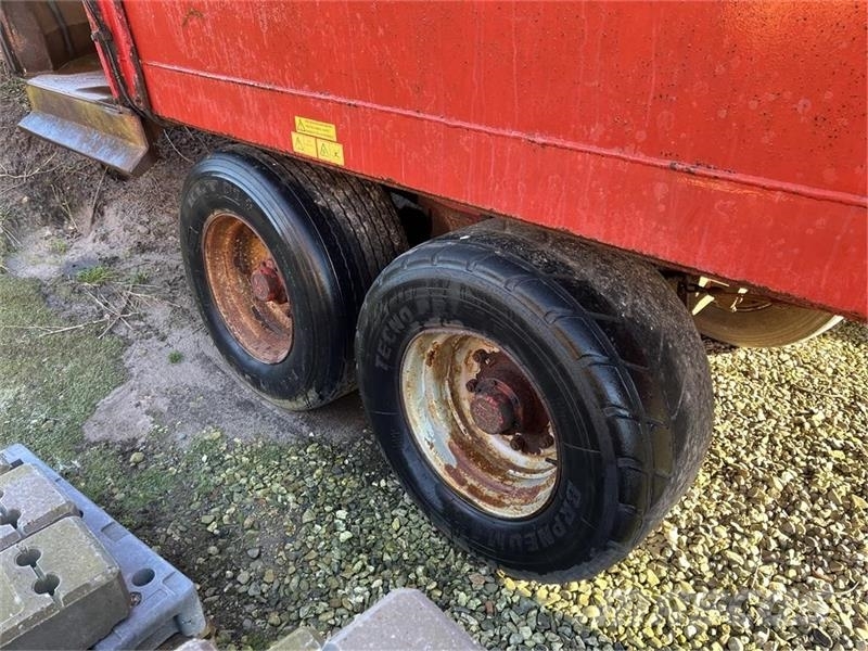 Trioliet Solomix 3 3000L 3 sneglet Fullfodervagnar