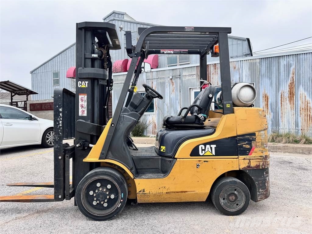 CAT Lift Trucks 2C6000 Вилични кари-повдигачи - други