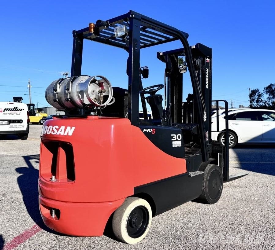 Doosan Industrial Vehicle GC30P-5 Gaffeltrucker - Annet