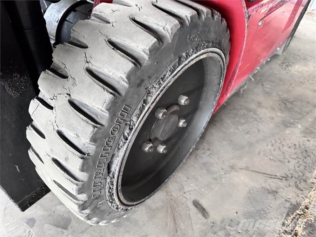 Raymond 470-C40TT Gaffeltrucker - Annet