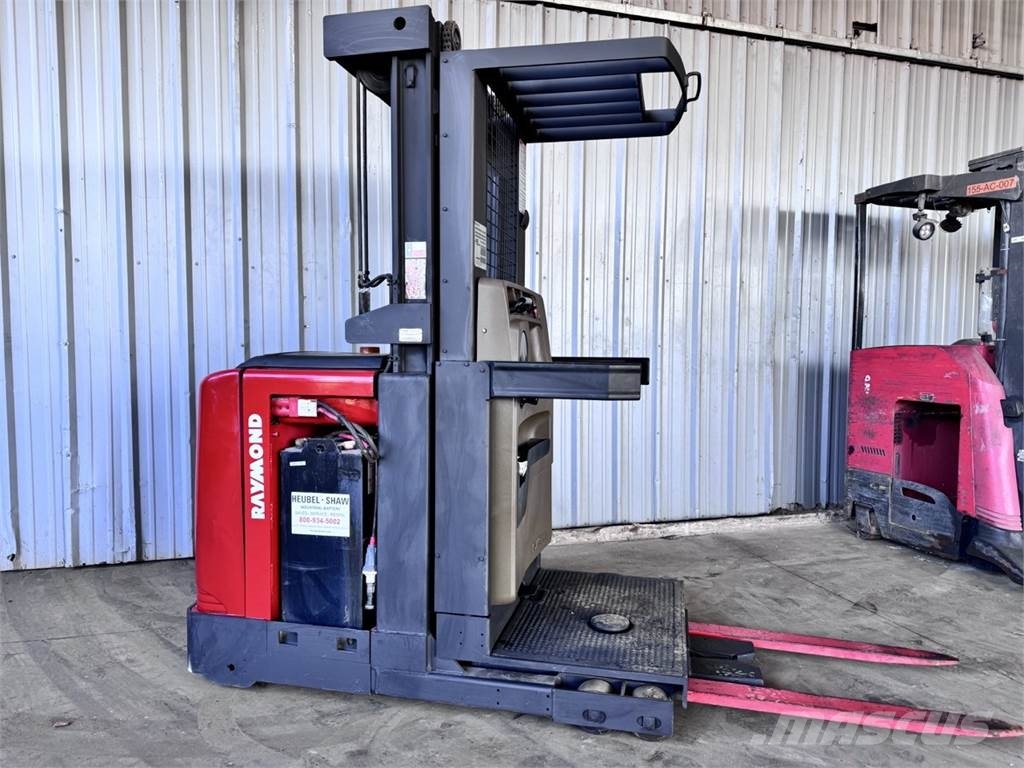 Raymond 540-OPC30TT Préparateur de commande moyenne levée