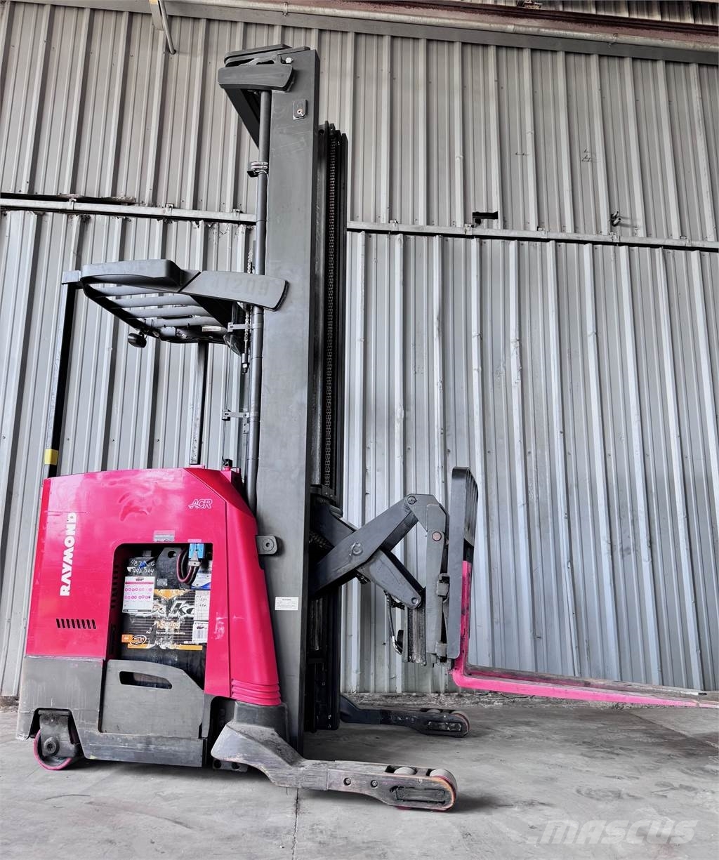 Raymond 750-R45TT Reachtruck voor hoog niveau