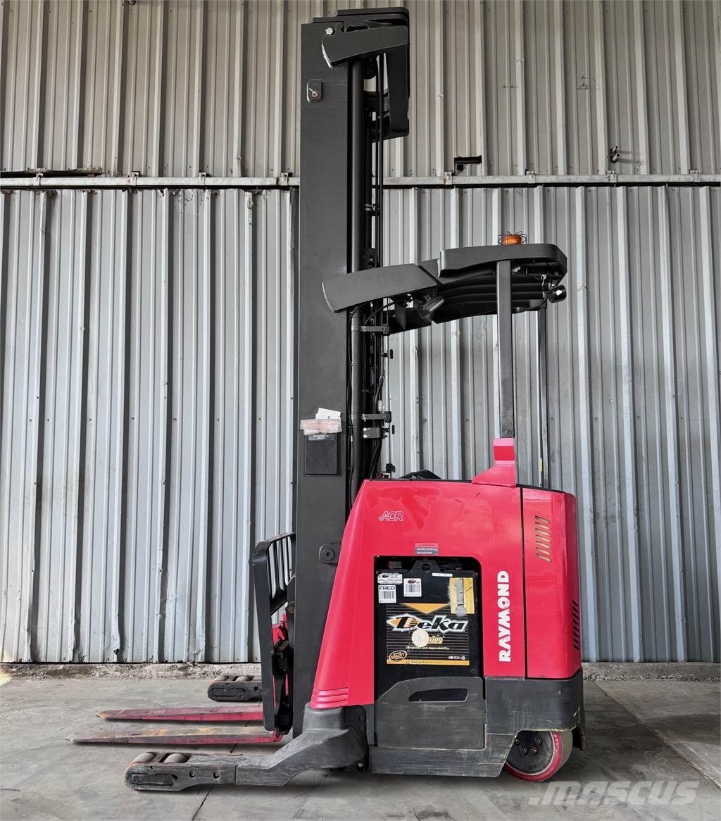 Raymond 750-R45TT Reachtruck voor hoog niveau