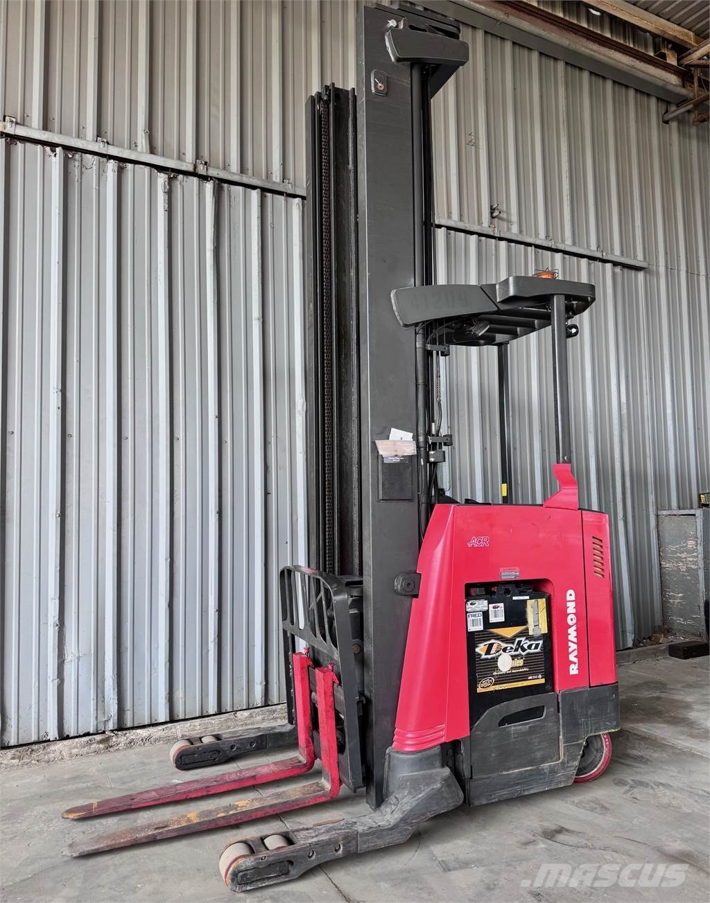 Raymond 750-R45TT Reachtruck voor hoog niveau