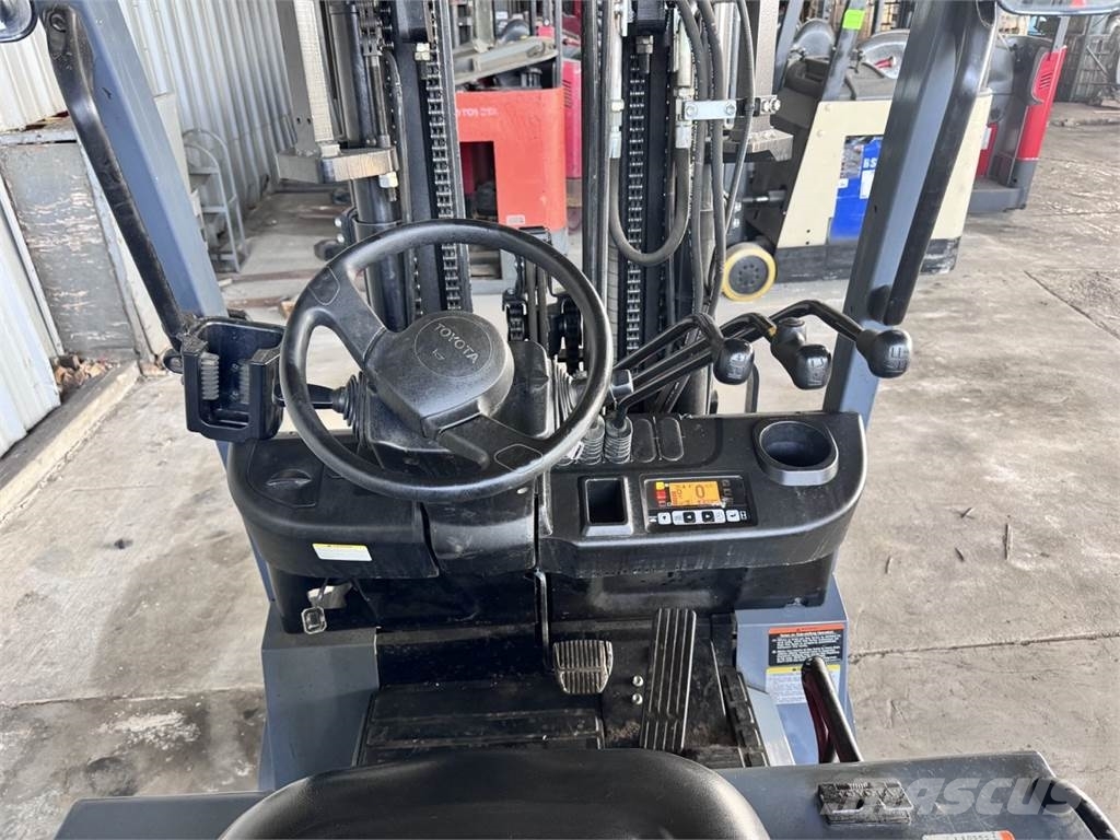 Toyota Material Handling 8FBCU25 其他叉车