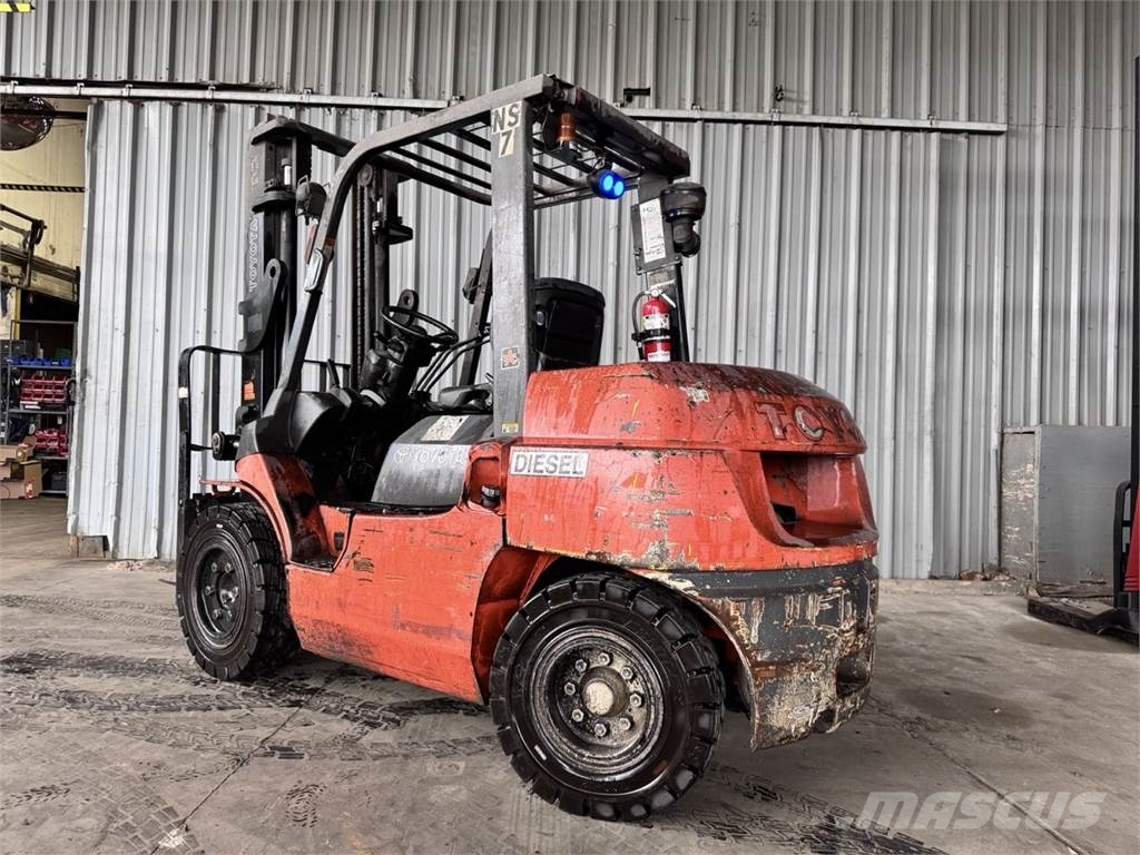 Toyota Material Handling 7FDU35 其他叉车