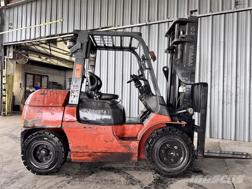 Toyota Material Handling 7FDU35 其他叉车