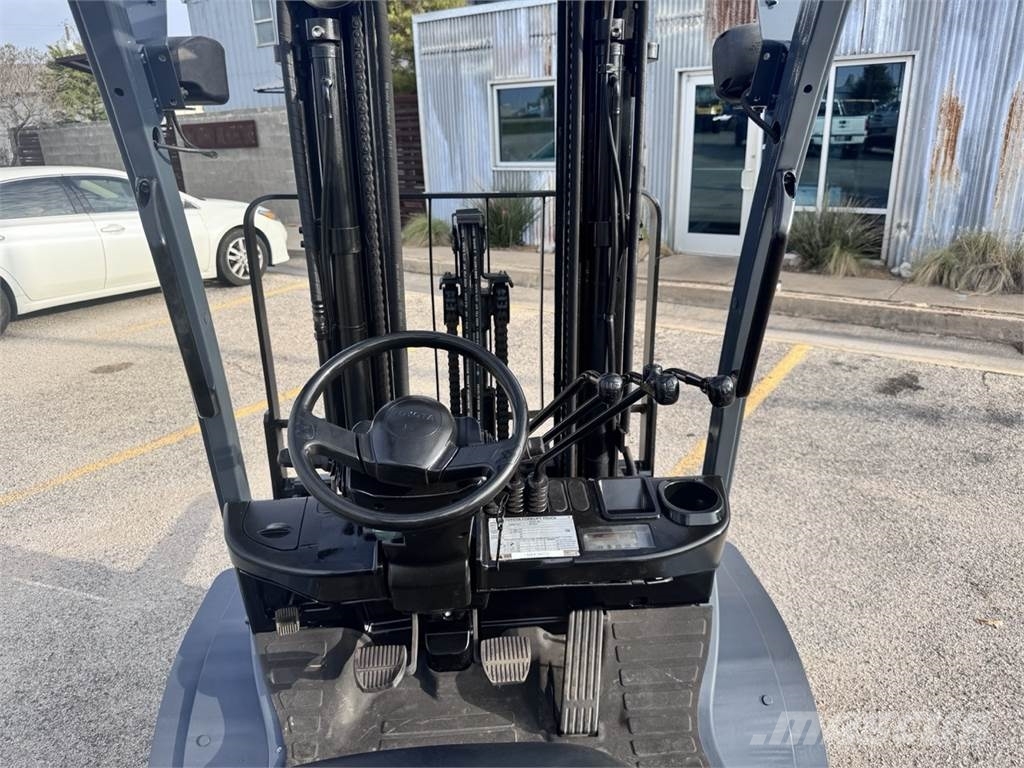 Toyota Material Handling 8FGU25 Viljuškari - ostalo
