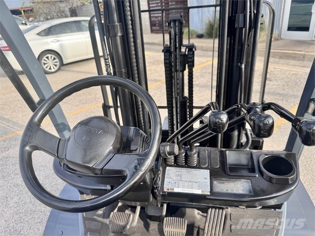 Toyota Material Handling 8FGU25 Viljuškari - ostalo