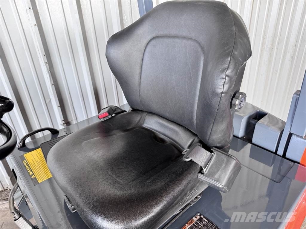 Toyota Material Handling 8FBCU25 其他叉车