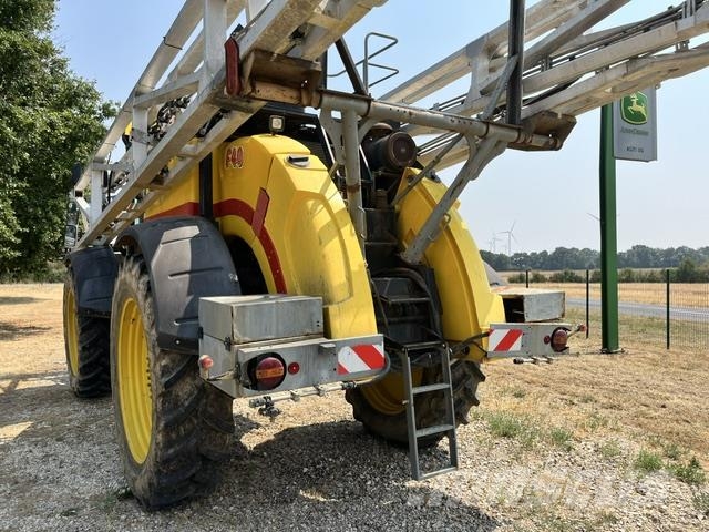 Artec F40 Самохідні обприскувачі