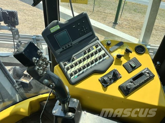 Artec F40 Самохідні обприскувачі