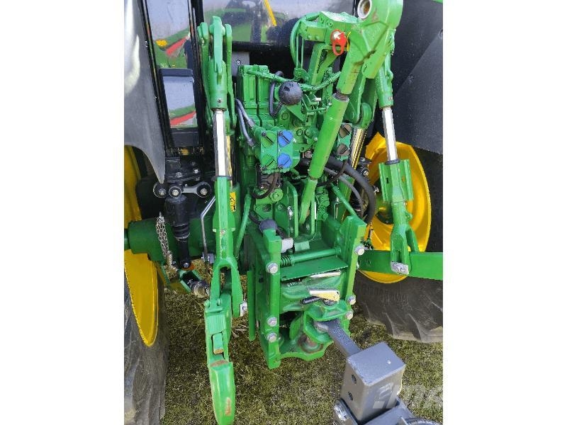 John Deere 6110M Trattori