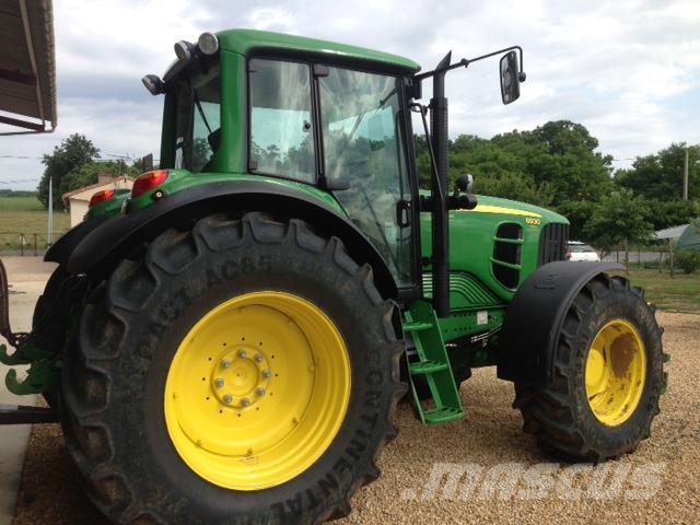 John Deere 6930 PREMIUM Tractors