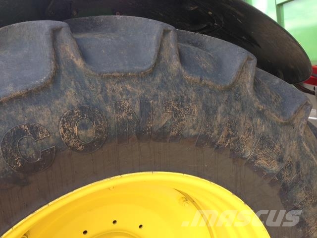 John Deere 6930 PREMIUM Tractors