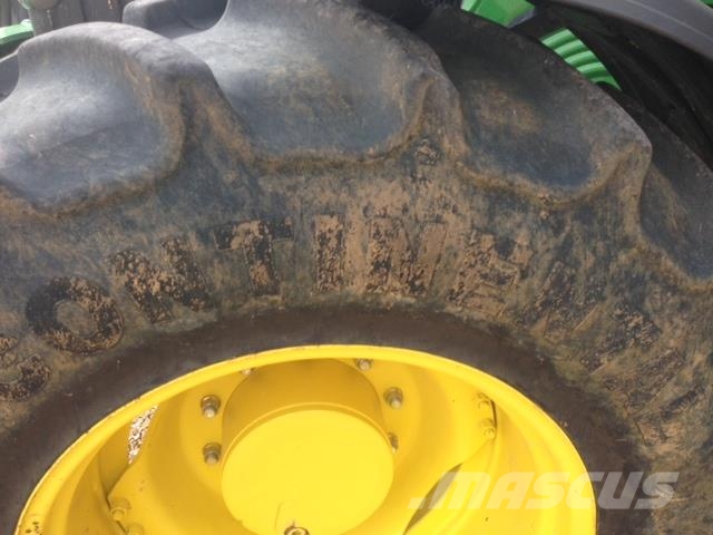 John Deere 6930 PREMIUM Tractors