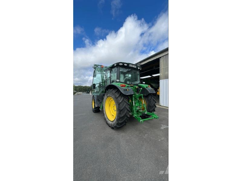John Deere 6R 110 Tractors