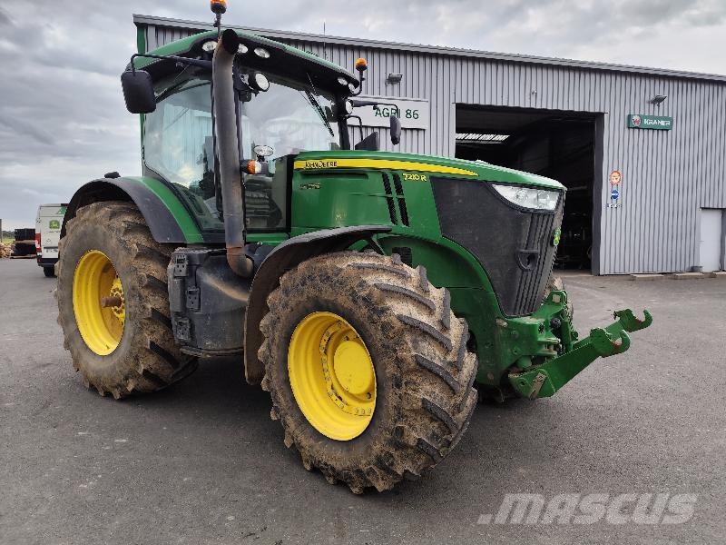 John Deere 7210R Traktori