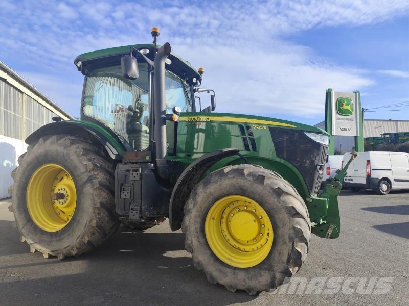 John Deere 7215R Traktoren