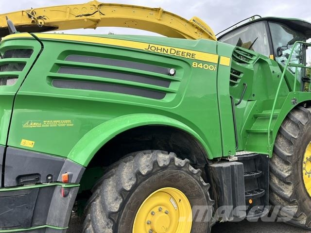 John Deere 8400i Trince semoventi