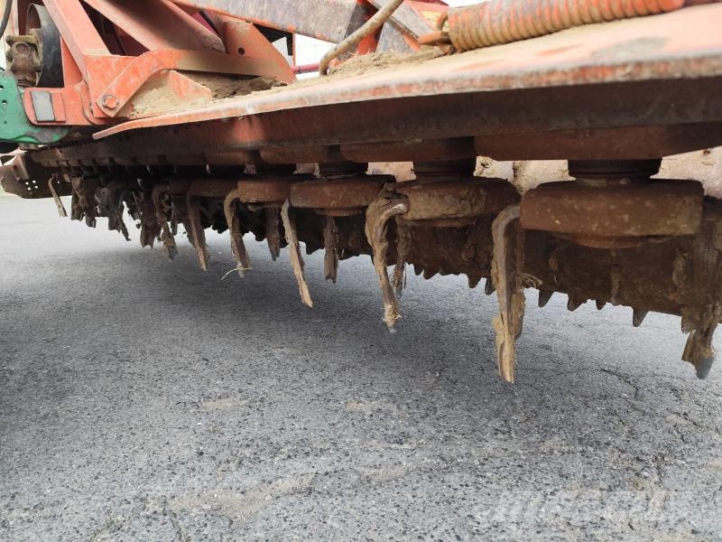 Kuhn COMBINE Sėjamieji kombainai