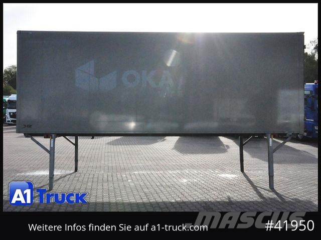  7,45, Möbelkoffer, Lichtband, Filzwände, verz Platformen