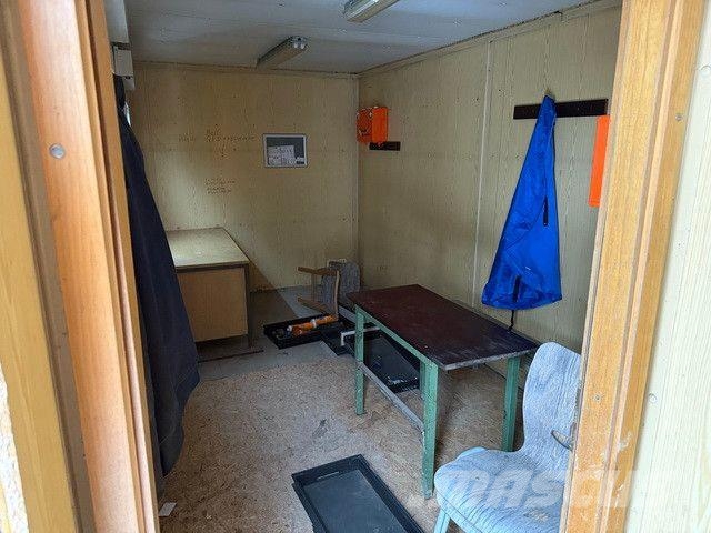 Abroll-Bürocontainer mit Eingangstür Φορτηγά ανατροπή με γάντζο