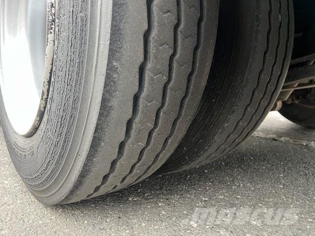 AKSOYLU YR2 4xVehicles Transporter/VDI2700/13,65 نصف مقطورات مركبات النقل
