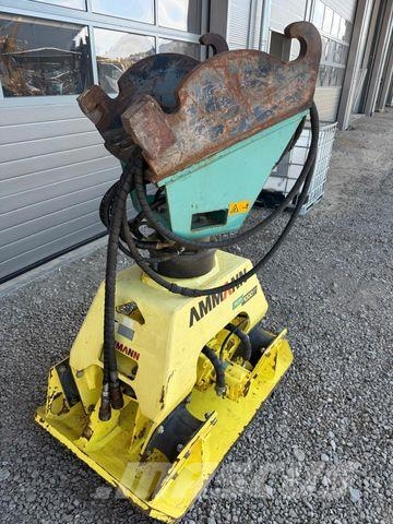 Ammann ACA 1000 2R Anbauverdichter معدات البناء - غير ذلك