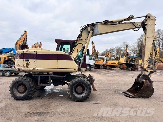 Atlas 1404 **Bj. 2001 * 10357H/SW ** Колісні екскаватори