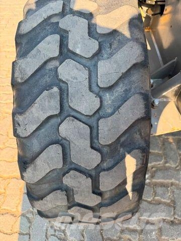 Atlas AR 60 لوادر بعجل