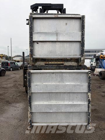 Atlas COPCO 366 XAR LUFTKOMPRESSÖR Építőipar - Egyebek