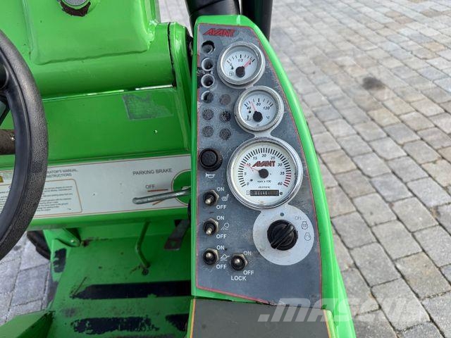Avant Tecno 528 Cargadoras sobre ruedas